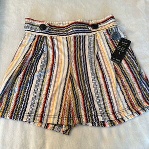 NEW Robert Louis Ladies Shorts size Small